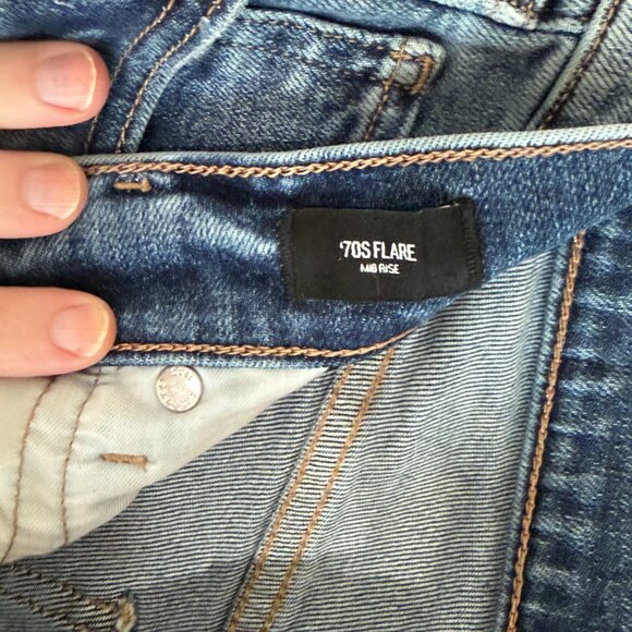 Express 70s Flare Jeans Size 6 Mid Rise Light Wash Raw Hem - Picture 3 of 5